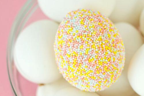 lifestyle-uriage-DIY-DES-OEUFS-DE-PÂQUES-ART-DÉCO 