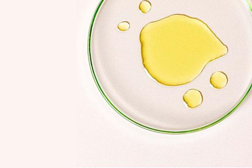 Le rétinol : ingrédient anti-âge favori des dermatologues